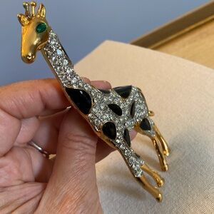 Large Vintage Giraffe Brooch